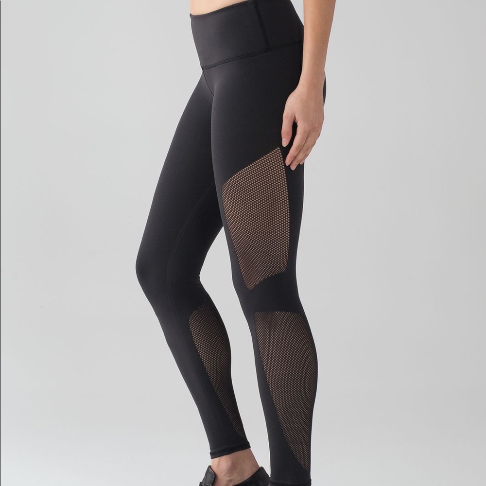 Lululemon Reveal 7/8 Tight